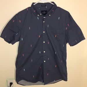 American Eagle short sleeve button down